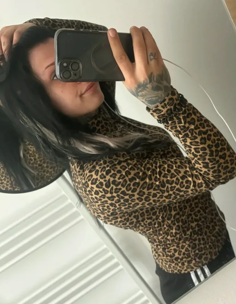 Esther, 20 años